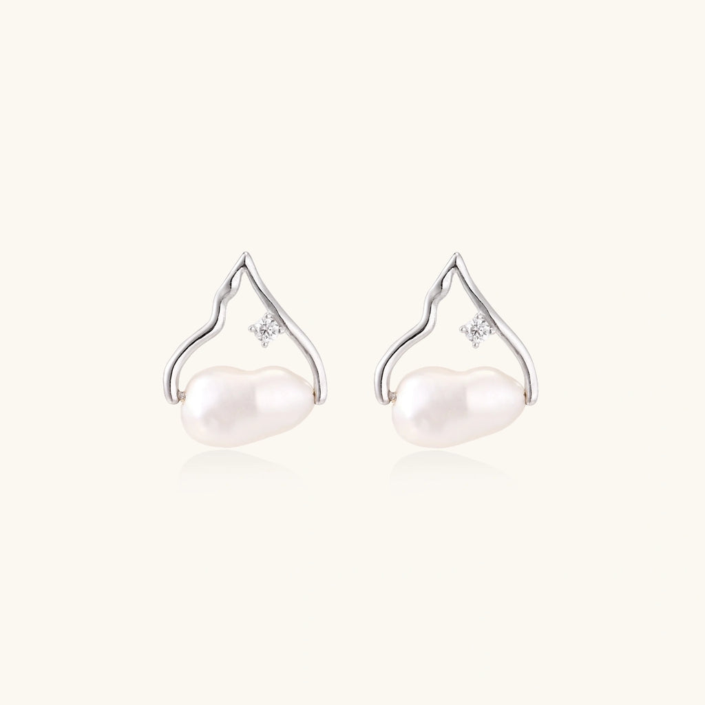Pearl Teardrop Earrings