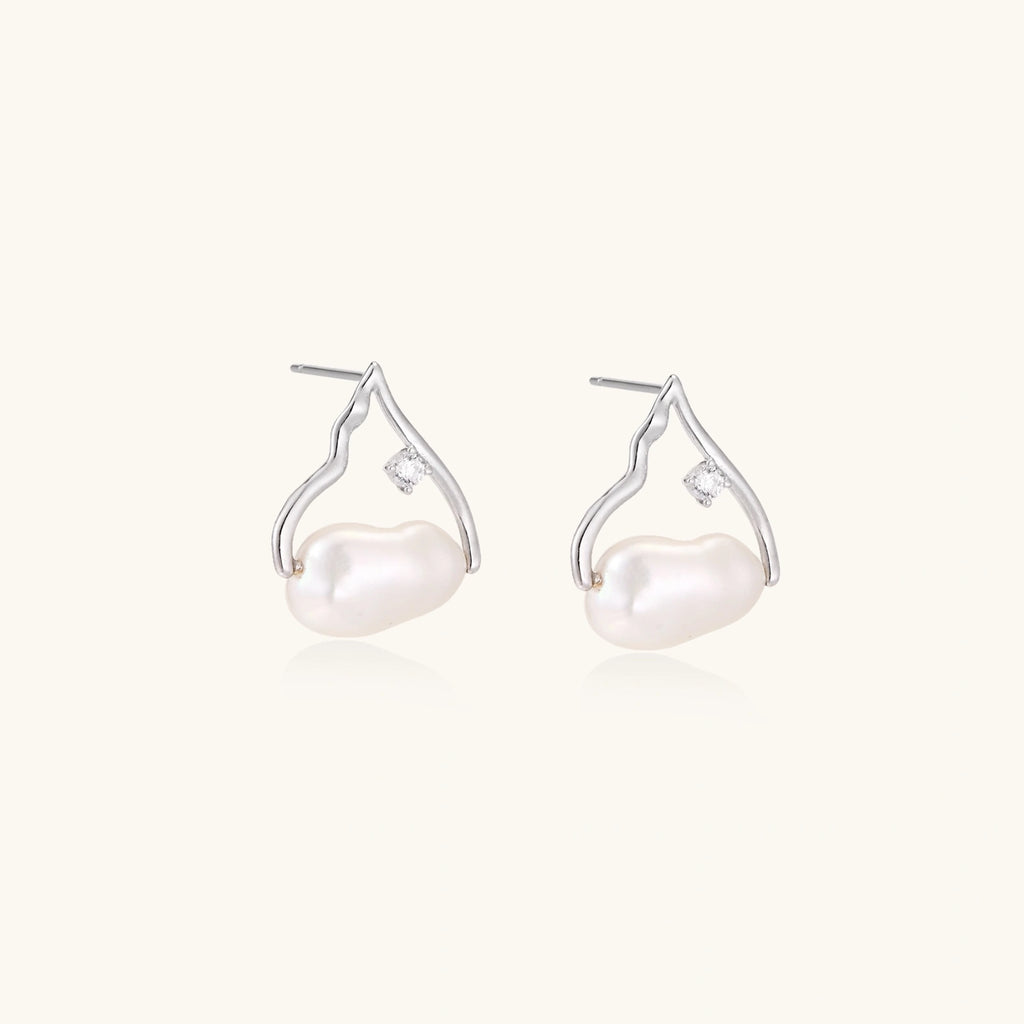 Pearl Teardrop Earrings