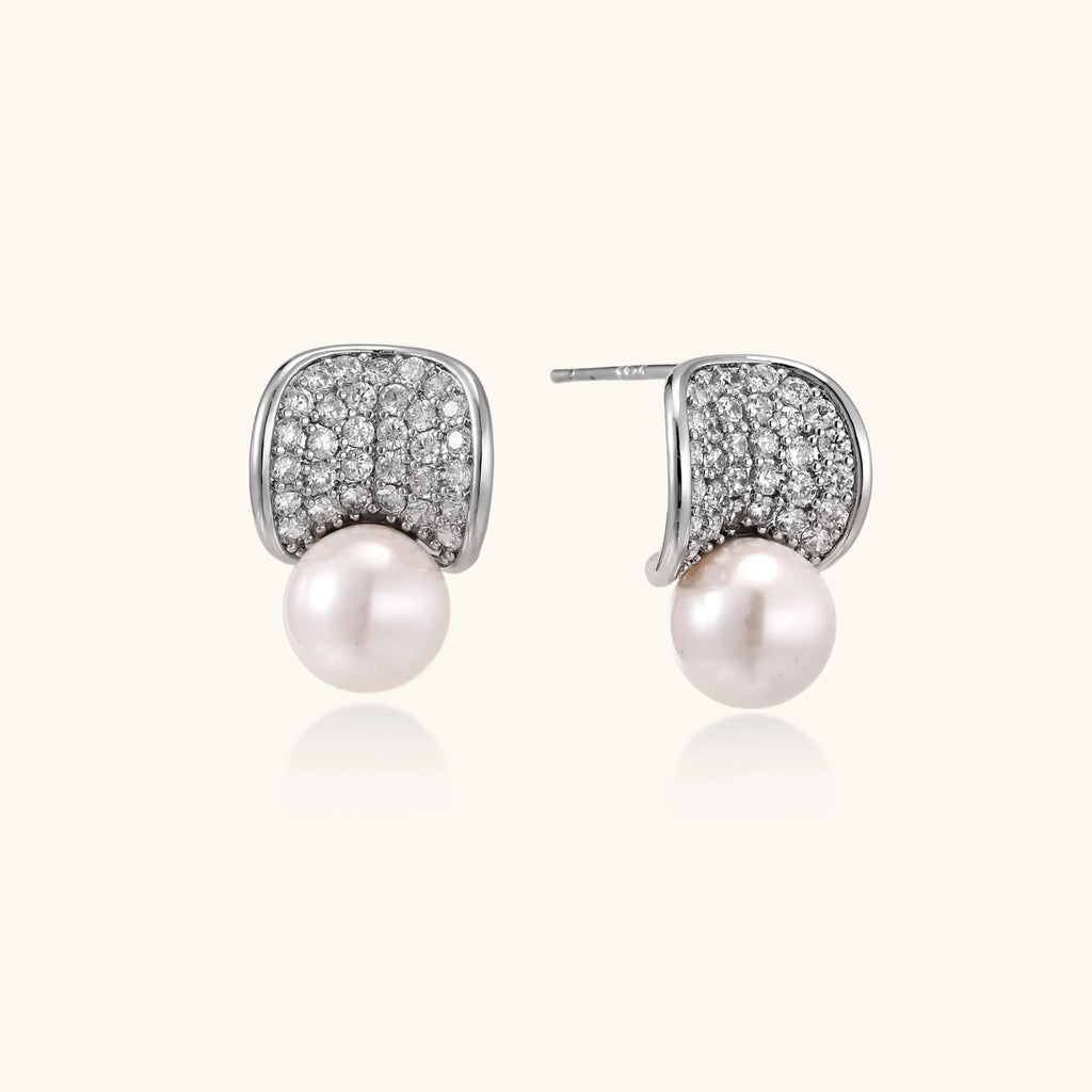 Luna Pearl Dome Studs