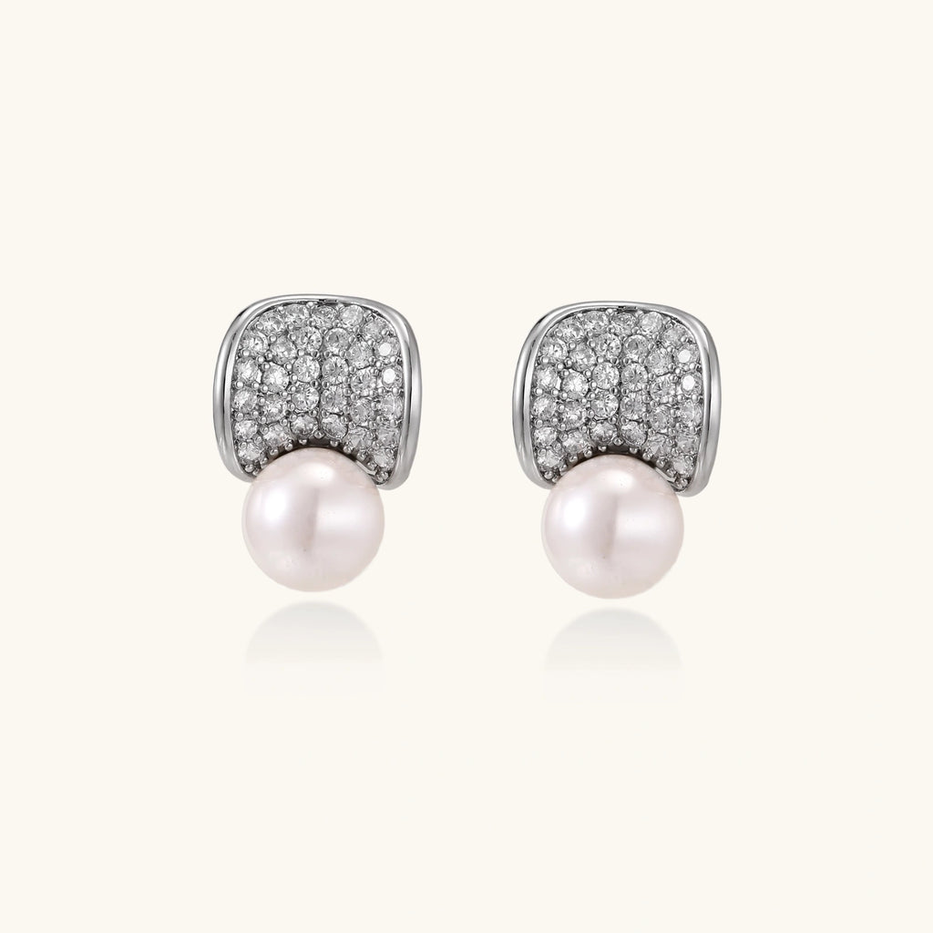 Luna Pearl Dome Studs