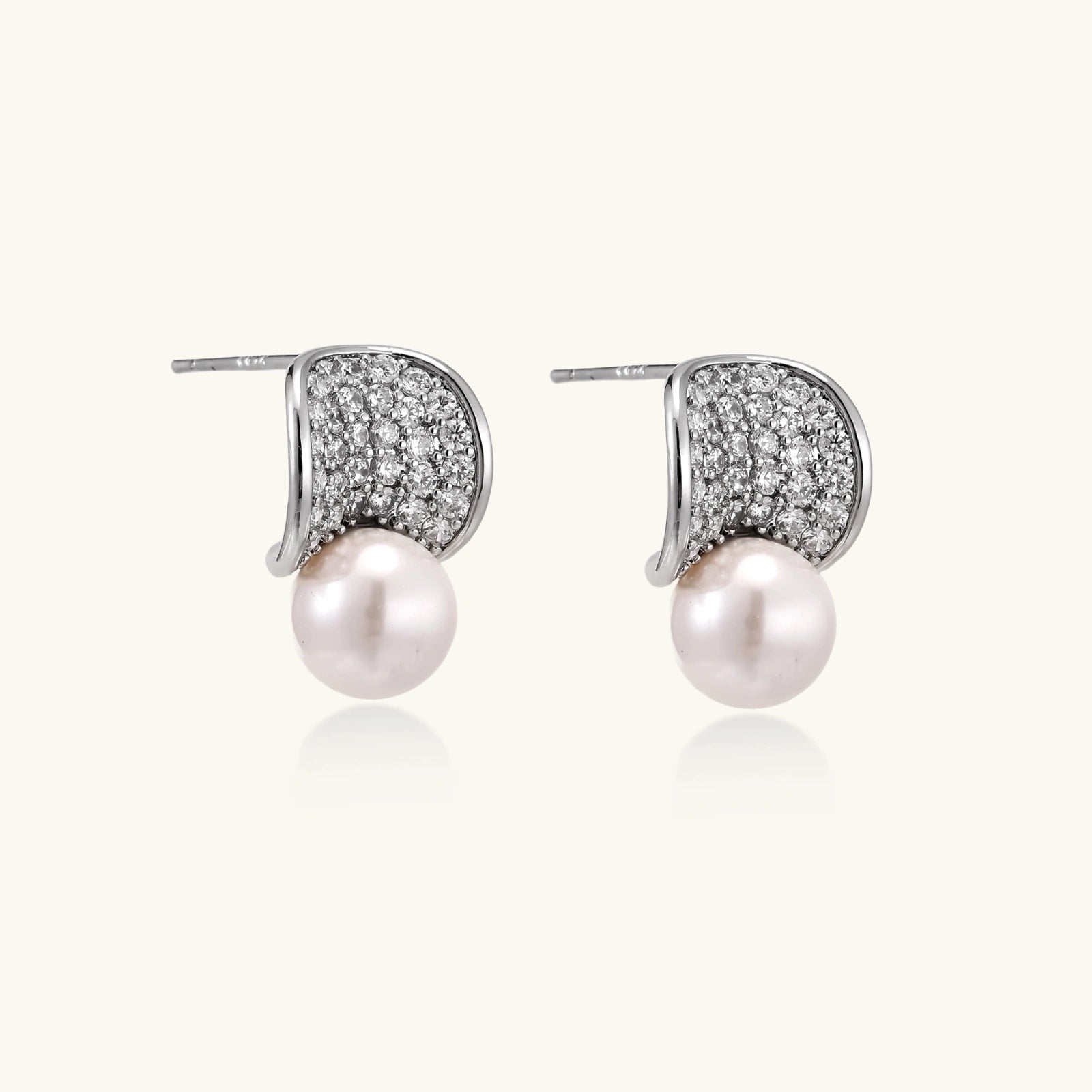 Luna Pearl Dome Studs
