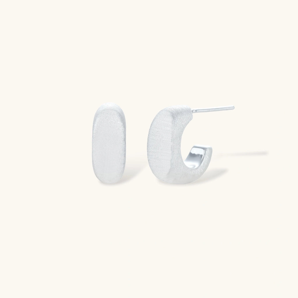 Minimal Silver Huggies