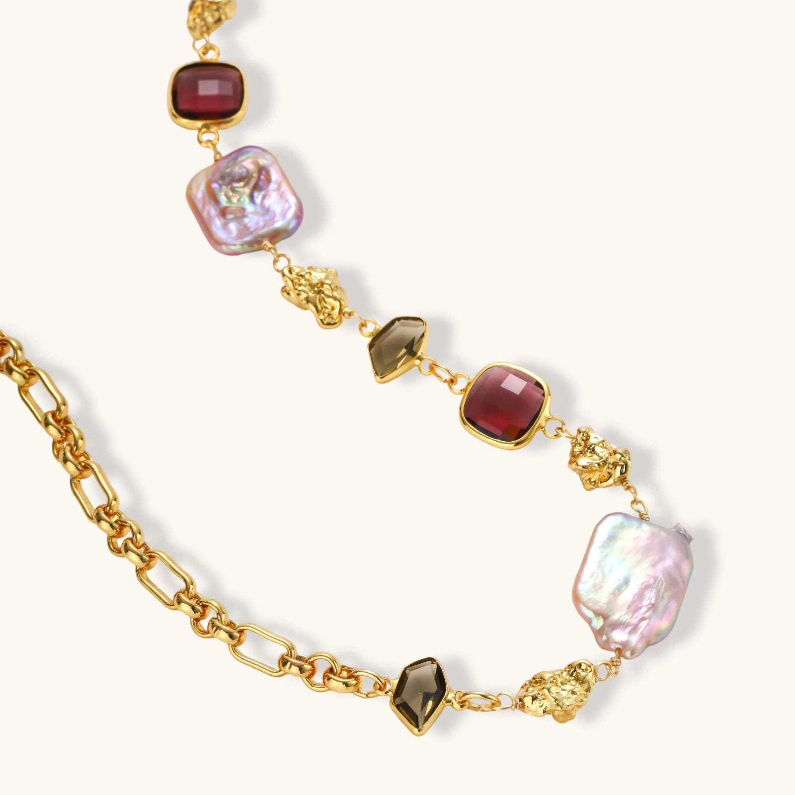 Baroque Dreams Necklace